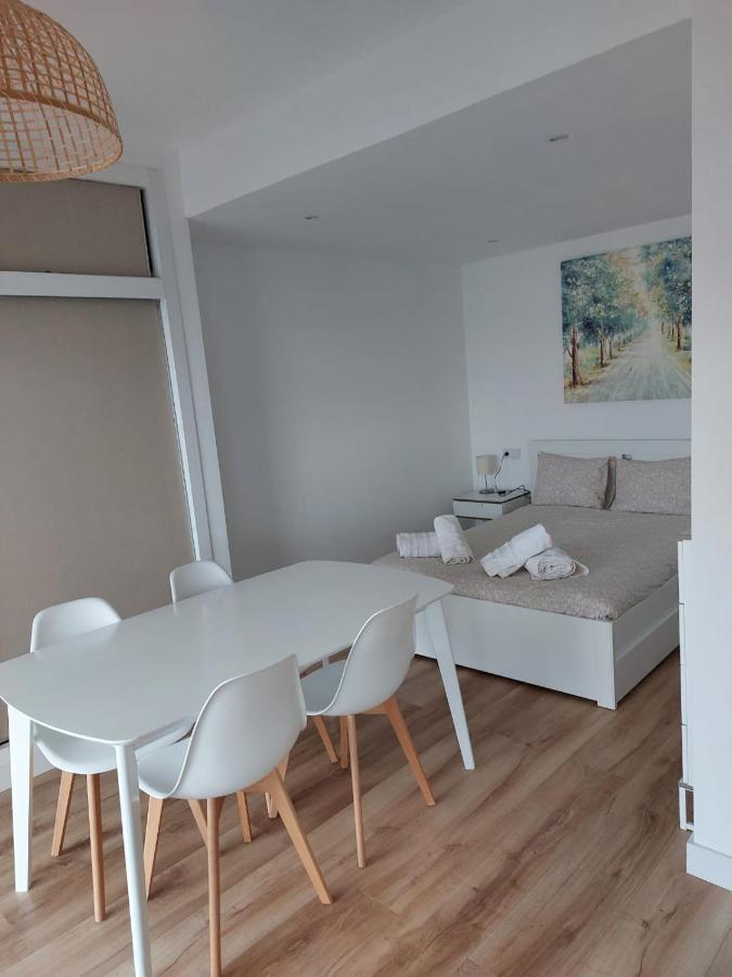 Apartamento En Primera Linea De Playa A - Marbella Centro Buitenkant foto